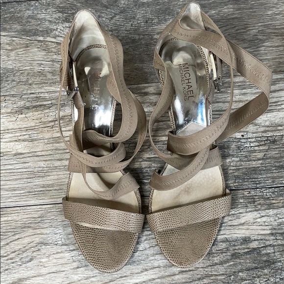 Michael Michael Kors heels 10M - Picture 11 of 14